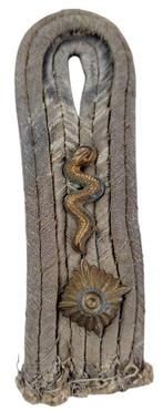 duitse dierenarts in een artillery  eenheid schouder stuk, Verzamelen, Militaria | Tweede Wereldoorlog, Ophalen of Verzenden, Engeland