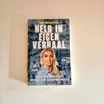Held in eigen verhaal - Iris Enthoven, Ophalen of Verzenden, Zo goed als nieuw, Media