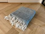 Z.g.a.n. Oud-groene plaid / deken van Limelight, 130 x 170, Huis en Inrichting, Woonaccessoires | Plaids en Woondekens, Ophalen of Verzenden