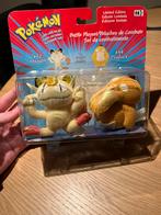 Pokemon plush Battle Set Meowth & Psyduck 2000 Hasbro, Hobby en Vrije tijd, Verzamelkaartspellen | Pokémon, Ophalen of Verzenden