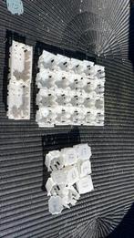 Inbouw doos van Geel wandgoot, Ophalen of Verzenden, Zo goed als nieuw