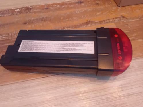 Accu Cortina Ecomo Xl 24volt  met Garantie, Fietsen en Brommers, Fietsaccessoires | Fietsaccu's, Zo goed als nieuw, Ophalen of Verzenden