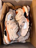 Balenciaga Track Oranje / Wit, Kleding | Dames, Schoenen, Nieuw, Ophalen of Verzenden, Wit, Sneakers of Gympen