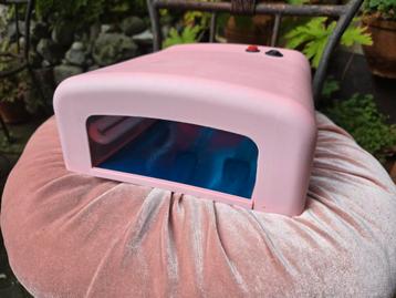 UV Lamp Nagellak Droger beschikbaar voor biedingen