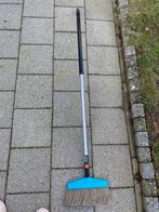 Gardena ergonomische borstel, Tuin en Terras, Hand-tuingereedschap, Ophalen, Zo goed als nieuw, Bezem