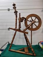 spinnewiel van eikenhout compleet, Hobby en Vrije tijd, Ophalen of Verzenden, 'T Olde Gre-j, Info@toldegrej.nl, Endepoelstraat 20f Didam