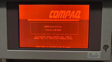 Compaq Portable 386 2MB met 3,5’ en 43MB harddisk beschikbaar voor biedingen
