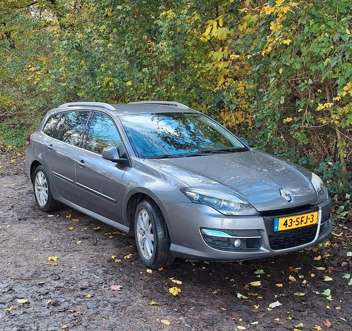 Renault Laguna 1.5 DCI | bj  2011, Auto's, Renault, Particulier, Laguna, ABS, Airbags, Alarm, Bluetooth, Boordcomputer, Centrale vergrendeling