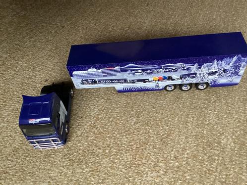 Herpa truck met drie assige oplegger met speciale opdruk MM, Hobby en Vrije tijd, Modeltreinen | H0, Ophalen of Verzenden