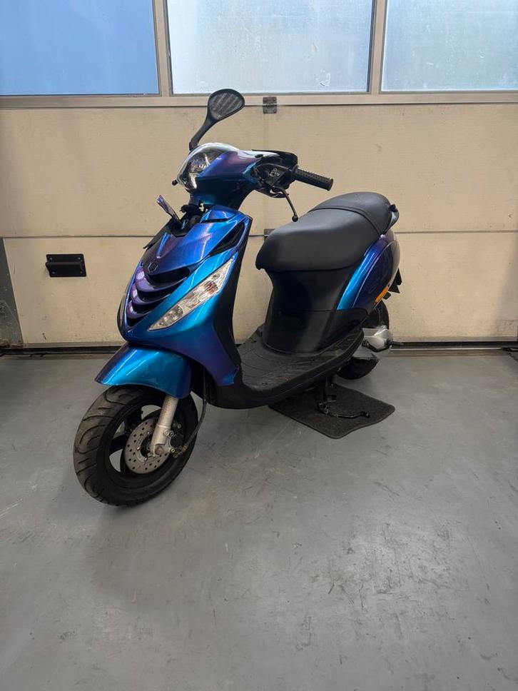 Piaggio Zip 2000 50cc 2t 2015, Fietsen en Brommers, Scooters | Piaggio, Gebruikt, Zip, Maximaal 45 km/u, Tweetakt, Ophalen