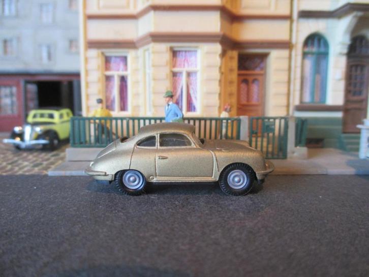 Porsche 356 Coupé - Praliné mat-goud, Hobby en Vrije tijd, Modelauto's | 1:87, Zo goed als nieuw, Auto, Rietze, Ophalen of Verzenden