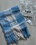 Acne Studios Sjaal - Nieuwstaat, Kleding | Dames, Ophalen of Verzenden, Zo goed als nieuw, Sjaal