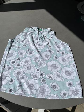 Z.g.a.n. mintgroen gebloemd Benetton topje, maat M oversized beschikbaar voor biedingen
