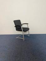 3 x Vergaderstoel Kinnarps Arcus, nieuw zwart gestoffeerd, Ophalen, Gebruikt, Drie, Zwart