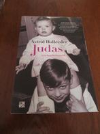 Judas, een familiekroniek, Ophalen, Gelezen, Astrid Holleeder