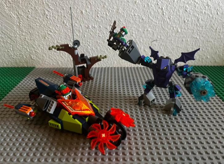 LEGO Nexo Knights – Aaron’s stone destroyer (70358), Kinderen en Baby's, Speelgoed | Duplo en Lego, Zo goed als nieuw, Ophalen of Verzenden