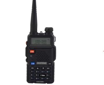 Baofeng UV-5R beschikbaar voor biedingen
