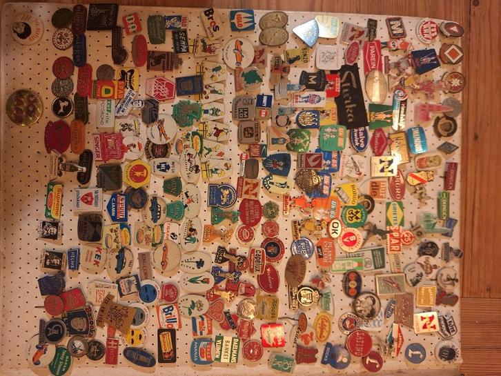 Meer dan 1000+ pins, Verzamelen, Speldjes, Pins en Buttons, Gebruikt, Speldje of Pin, Overige onderwerpen, Ophalen of Verzenden