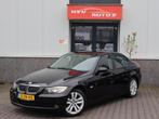 BMW 3-serie 320i Business Line navi LM cruise, 1345 kg, Achterwielaandrijving, 4 cilinders, Zwart