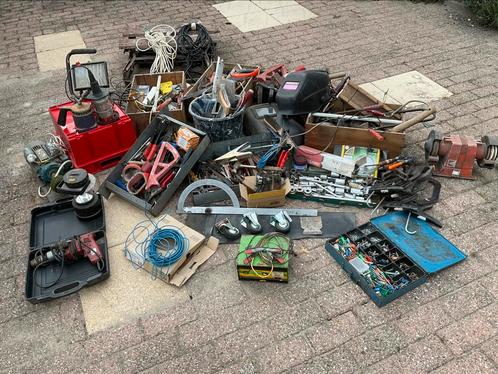 Heel veel gereedschap, diverse soorten gereedschap., Doe-het-zelf en Verbouw, Gereedschap | Handgereedschap, Gebruikt, Ophalen