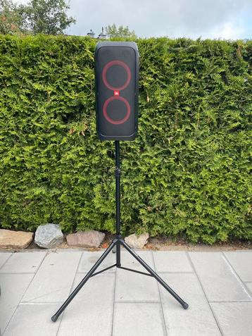 TE HUUR || JBL PartyBox 310 beschikbaar voor biedingen