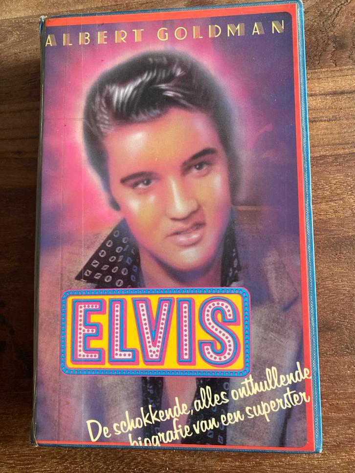 Elvis biografie door Albert Goldman, Boeken, Biografieën, Gelezen, Film, Tv en Media, Ophalen of Verzenden