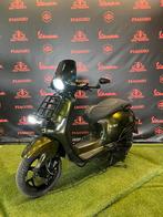 Vespa Sprint 2017 Brom! Python Green Dubbeldisk Malossi 80cc, Fietsen en Brommers, Ophalen of Verzenden
