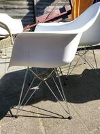 Kuipstoelen eettafel, Kunststof, Gebruikt, 50 tot 100 cm, Rond