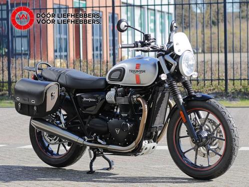 TRIUMPH STREET TWIN (bj 2016), Motoren, Motoren | Triumph, Bedrijf, Toermotor, meer dan 35 kW, 2 cilinders