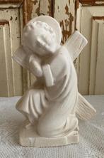 Brocante wit beeldje van Jezus met kruis, Ophalen of Verzenden, Gebruikt, Beeld(je), Christendom | Katholiek