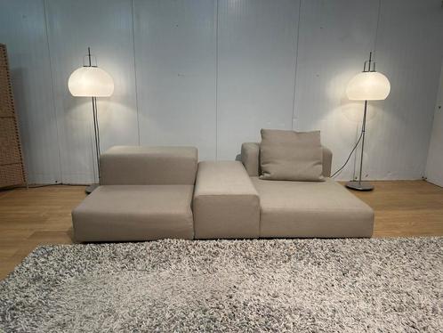 Living Divani Extra Wal Modulaire Set Beige Bank - NP: €8k, Huis en Inrichting, Banken | Bankstellen, Zo goed als nieuw, Rechte bank