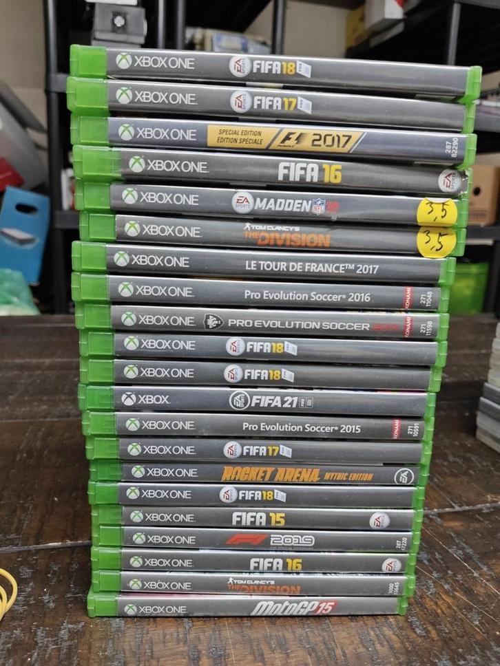 Partij 21 Xbox One Games, Spelcomputers en Games, Games | Xbox One, Zo goed als nieuw, Sport, 3 spelers of meer, Vanaf 3 jaar