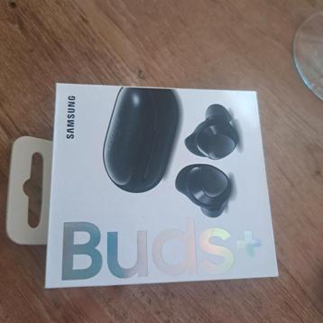 Samsung buds + beschikbaar voor biedingen
