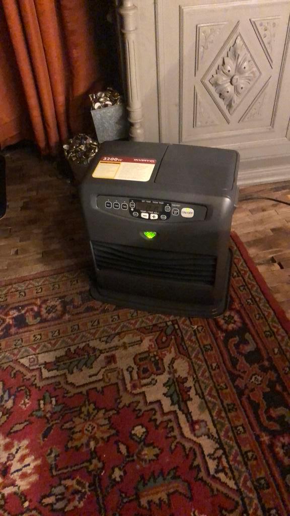 Zibro inverter Laserkachel nieuwstaat 3,2 kw, Huis en Inrichting, Kachels, Zo goed als nieuw, Petroleumkachel, Overige brandstoffen