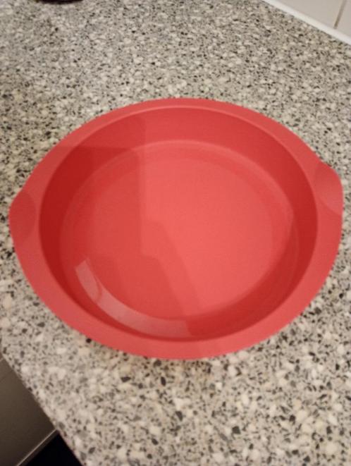 Tupperware MPV bakvorm taart, Huis en Inrichting, Keuken | Tupperware, Nieuw, Bak of Kom, Rood, Ophalen of Verzenden
