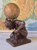 Atlas met globe, Antiek en Kunst, Verzenden
