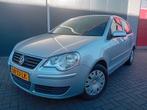 Nette Volkswagen Polo 1.4 16V 59KW 2008 Grijs Airco, Auto's, Origineel Nederlands, Te koop, Zilver of Grijs, 988 kg