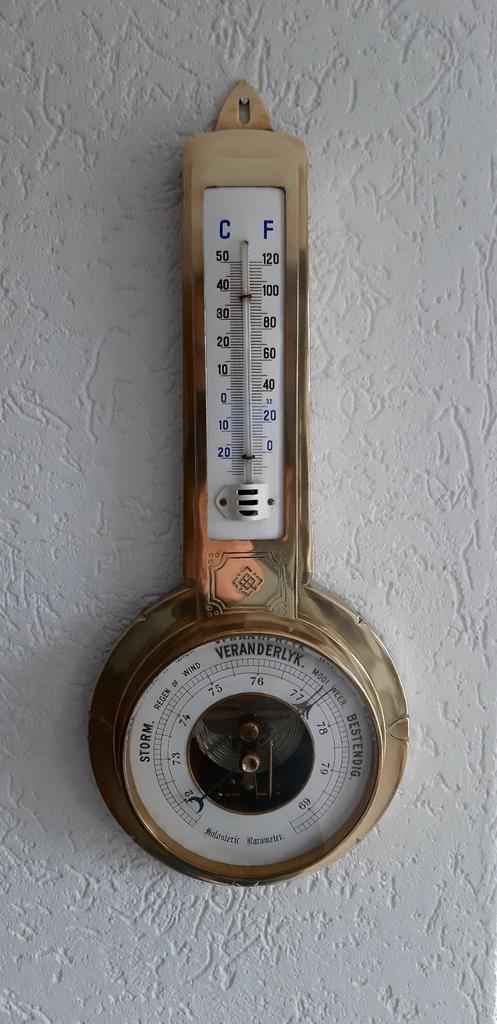 Weerstation (barometer+thermometer) Art Deco in koperen kast, Audio, Tv en Foto, Weerstations en Barometers, Zo goed als nieuw