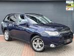 Mitsubishi Outlander 2.0 Intense+ Automaat | Camera | Climat, Zwart, 4 cilinders, 150 pk, Blauw