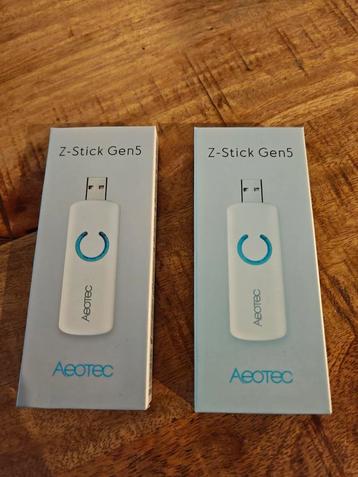 2x Aeotec zwave Gen 5 Coördinators ZW090-C beschikbaar voor biedingen