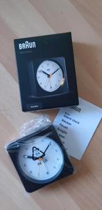 Braun Alarm Clock BC03BW. Nieuw!, Verzenden, Nieuw, Analoog