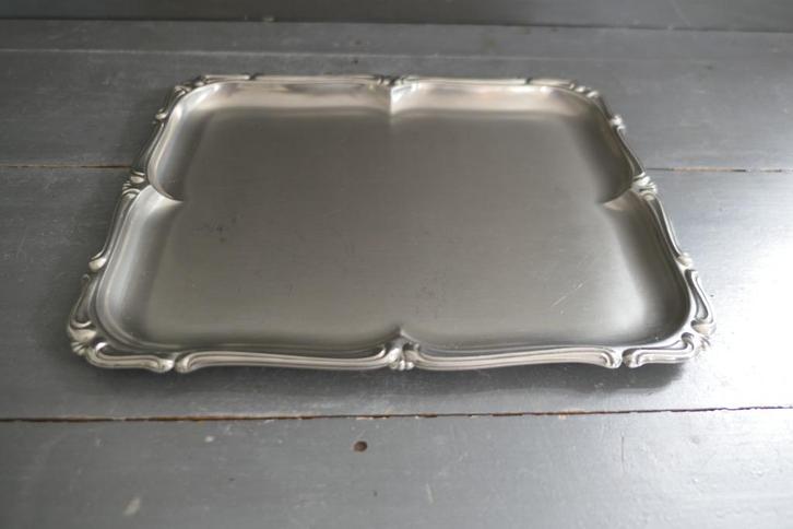 Vintage Alessi RVS schaal afmeting: 30 x 23,6 cm., Huis en Inrichting, Keuken | Servies, Zo goed als nieuw, Schaal of Schalen