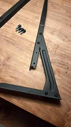 Tv poten universeel, Ophalen