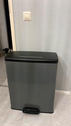 Curver prullenbak met voetpedaal, Huis en Inrichting, Kunststof, Met pedaal, 50 tot 75 cm, 40 liter of meer