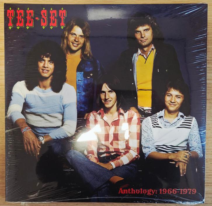 2LP TEE-SET - Anthology 1966-1979, Cd's en Dvd's, Vinyl Singles, Nieuw in verpakking, Maxi-single, Pop, 12 inch, Ophalen of Verzenden