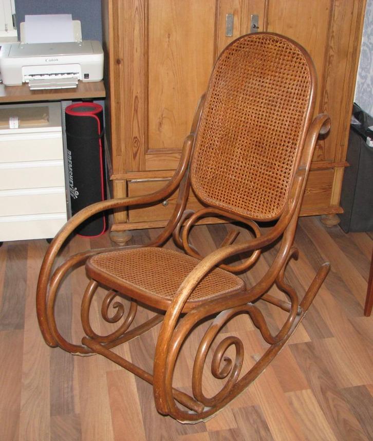 Schommelstoel, authentiek, origineel en in gave staat, Antiek en Kunst, Curiosa en Brocante, Ophalen