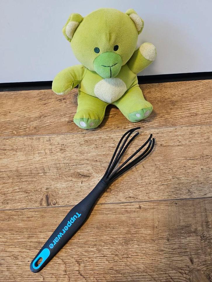 Tupperware nieuwe zwart blauwe soepele klopper/ garde, Huis en Inrichting, Keuken | Tupperware, Nieuw, Overige typen, Blauw, Ophalen of Verzenden