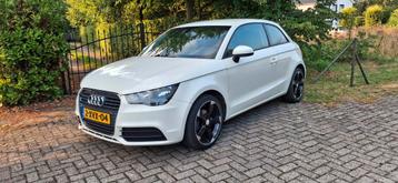 Audi A1 1.2 Tfsi  2010 carplay 17 inch velgen beschikbaar voor biedingen
