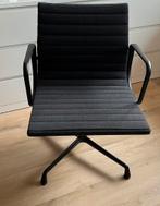 Vitra eames, Huis en Inrichting, Ophalen, Zo goed als nieuw, Zwart