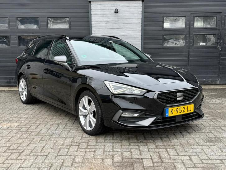 Seat Leon Sportstourer 1.5 eTSI FR Launch Edition, Trekhaak,, Auto's, Seat, Bedrijf, Te koop, Leon, ABS, Achteruitrijcamera, Adaptive Cruise Control